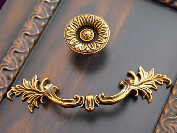 Uchwyty do szuflad w stylu vin – Furniture Hardware Drop Pulls recenzja i cena